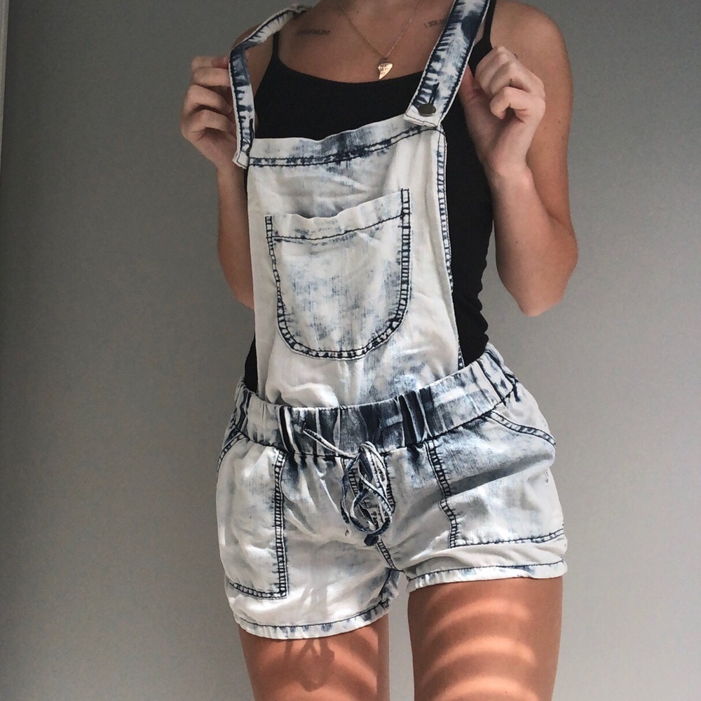 American Eagle Overall Shorts